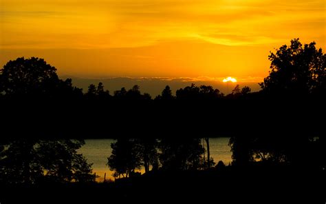 Download Wallpaper 3840x2400 Sunset Lake Trees Silhouettes Dark 4k