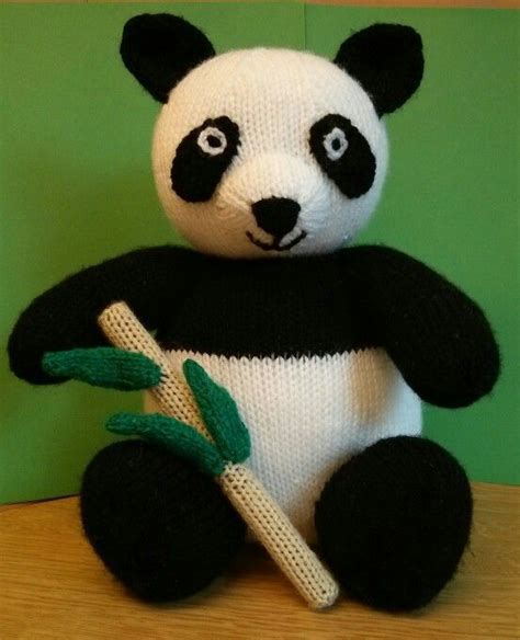 Giant Panda Sarah Keen Pattern From Knitted Wild Animals With