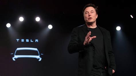Elon Musk Sells B In Tesla Shares Ahead Of Twitter Fight Cp Com
