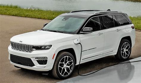 2022 Jeep Grand Cherokee 4xe First Official Photo Car On Repiyu