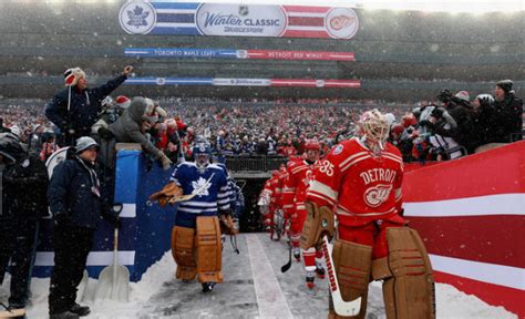 Winter Classic Maple Leafs Win A Classic Over The Red Wings At The Big
