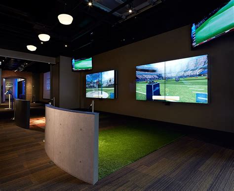 8,000 square feet of interactive, simulated sports. Chicago Sports Museum | Luci Creative | Museum ...