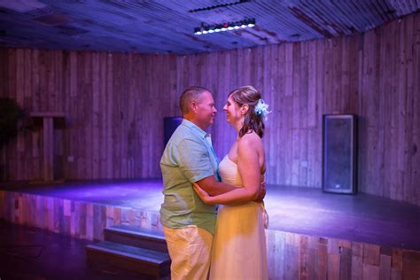 Panama City Beach Wedding - Destination Wedding Photographer - Laura