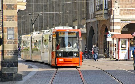 BSAG 3068 am Markt, Bremen, GT8N ADtranz (Jahrgang 1996). Aufnahmedatum