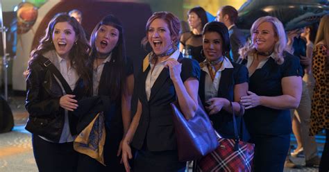 Pitch Perfect 4 Fans Speculate New Movie Over Photo Of Cast Members