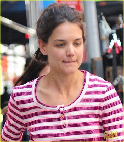 Katie Holmes Back To Work After Memorial Day Vacation Photo 2881700