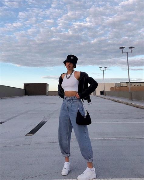 Girls Instagram Outfits For An Elegant Look Apsense Story