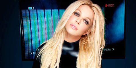 Video Sin Censura Wow Britney Spears Se Desnuda En Playas Mexicanas Est Como En Sus Mejores