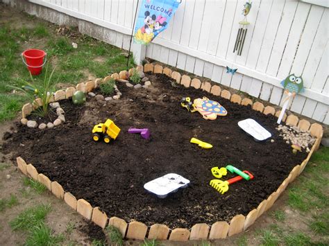 Jacks New Gardendirt Play Areahe Absolutly Loves It Cat Playground