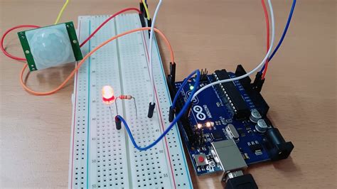 Interfacing Pir Sensor With Arduino Pir Sensor Automatic Motion Vrogue