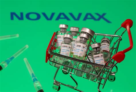 국내에서 생산되는 첫 코로나19 백신인 '노바백스'에 이목이 쏠리고 있다. 노바백스 백신 / 마우스를 올리거나 터치를 하면 공급상황을 ...