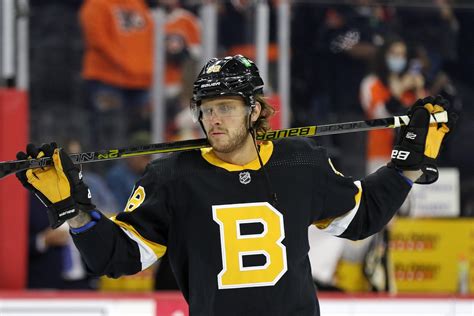Boston Bruins Predicting David Pastrnaks Next Contract
