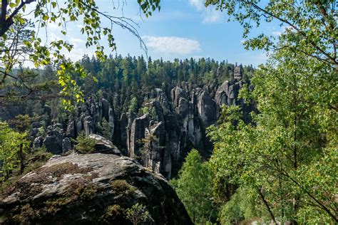 Wintersport, rad fahren, rafting etc. Wanderung durch die Adelsbach-Weckelsdorfer Felsenstadt