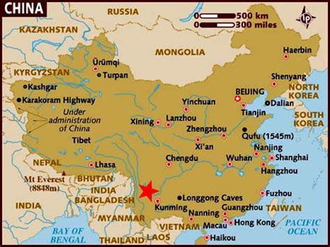 Mapa decorativo, con colores vibrantes; Lijiang (China) Informacion y mapa