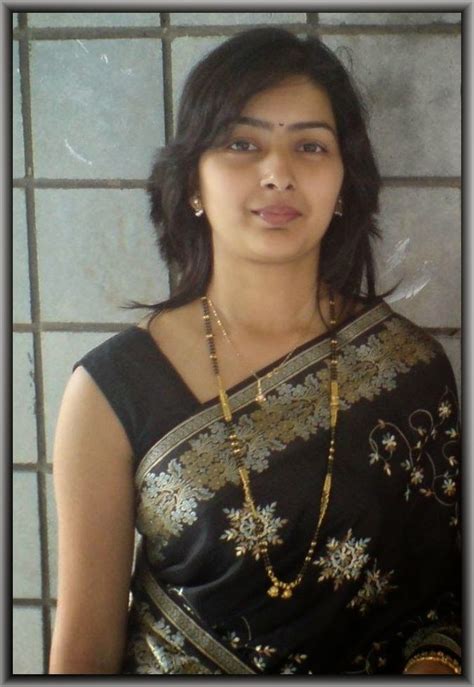 Hot Indian Housewife In Black Saree Photos At Hot Styles Cute Beauty Beauty Women Dark Beauty