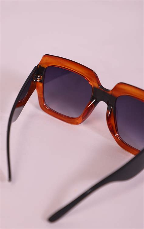 Black Stripe Chunky Square Frame Sunglasses Prettylittlething Usa
