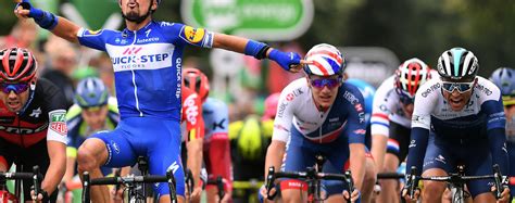Julian alaphilippe remains in yellow headed into the second rest day of the tour de france, but several rivals cut into his lead. Julian Alaphilippe wins in Bristol | Deceuninck - Quick-Step Cycling team