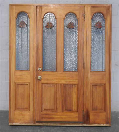 Villa Style Wooden Entrance Door With Sidelights H2035mm X W1717mm