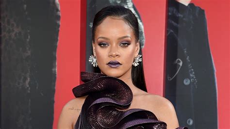 rihanna s makeup artist reveals the groundbreaking highlighting trick she s learned from the