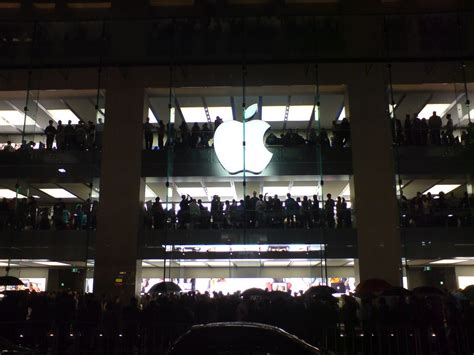 Apple Store Sydney Opens Flickr