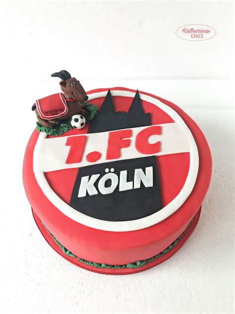 An jenem tag schenkten die besitzer des aus köln stammenden zirkus williams dem 1. Pin auf Motivtorten | Fondanttorten | 3D Torten | Ombré ...