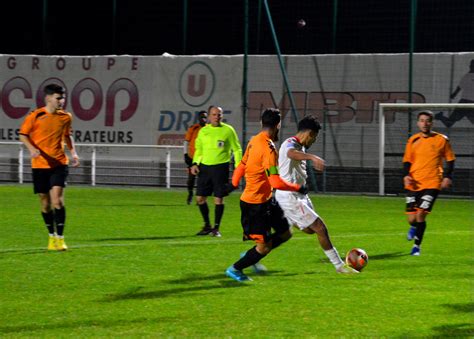 Grand Quevilly Vs Fcr Les Photos Du Match Fc Rouen