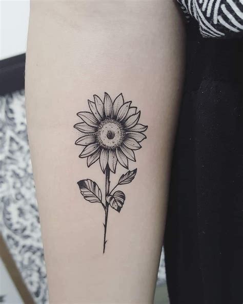 love this sunflower tattoo idea sunflower tattoo sunflower tattoos tattoos