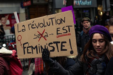 Nous Toutes Et La Recomposition Du Mouvement Féministe En France