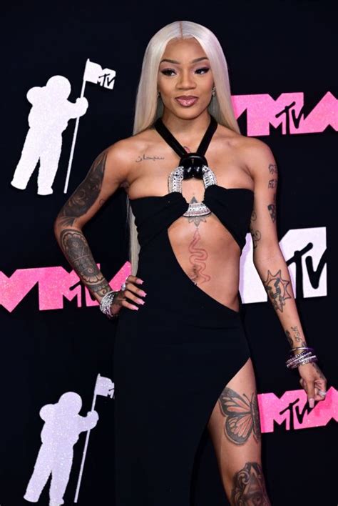 GLORILLA At MTV Video Music Awards In Newark HawtCelebs