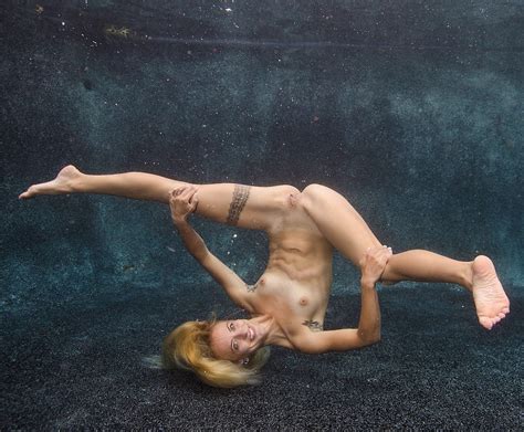 Mature Nude Underwater