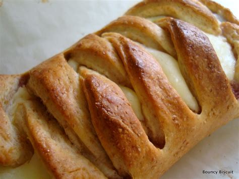 bread Baking Experiment: My 48th experiment: Raspberry cream cheese braided bread
