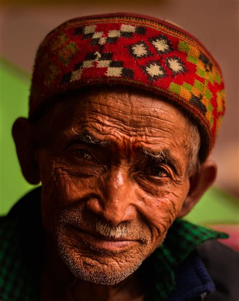 500+ Indian Old Man Pictures | Download Free Images on Unsplash
