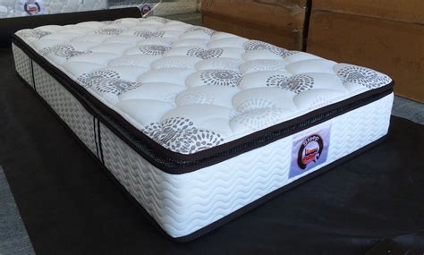 This article has detailed information you need about spring and foam mattress. Furniture Place: Zeta Pocket Spring Memory Foam Pillow Top ...