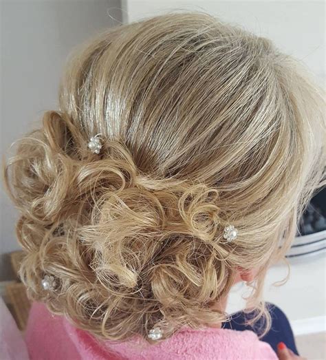 Curly Mother Of The Bride Hairstyles Hairstyle Catalog