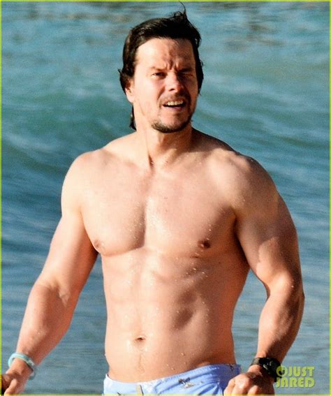 Mark Wahlberg Shirtless And Sexy Vidcaps Naked Male Celebrities Hot