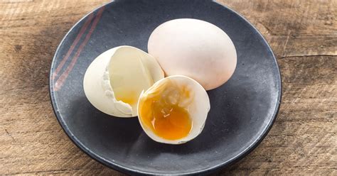 Rotten Eggs Farmer Told Fertilizer Stinks