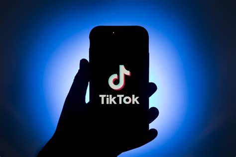 Tiktok Fund Glitch Prevents Rising Stars From Getting Paid Bloomberg