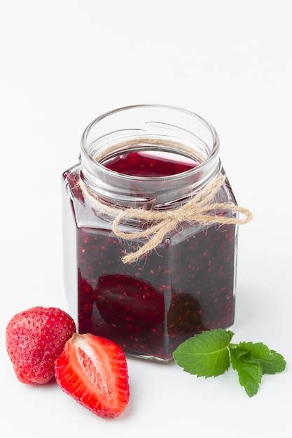 Free Photo Arrangement With Tasty Jam In Jar