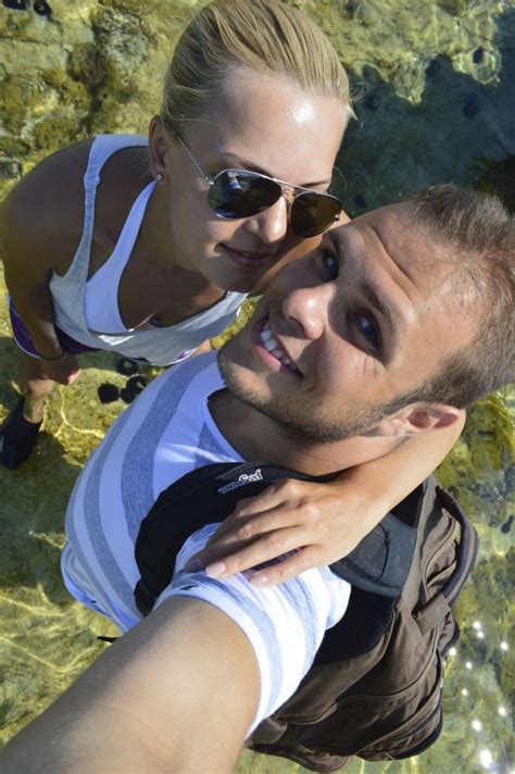 Hon bor tillsammans med mircea. FOTO Lavinia Petrea şi Paul Angelescu - vacanta in paradisul