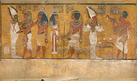Qué representan las pinturas murales de la tumba de Tutankamón