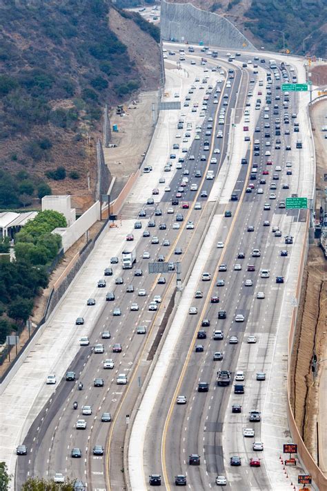 Los Angeles Congested Highway 12220094 Stock Photo At Vecteezy