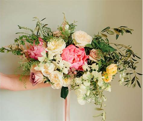 8 Gorgeous Early Summer Bouquet Ideas Spring Wedding Bouquets Summer