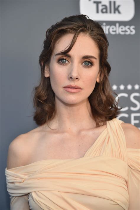 Critics Choice Awards 2018 The Best Skin Hair And Makeup On The Red