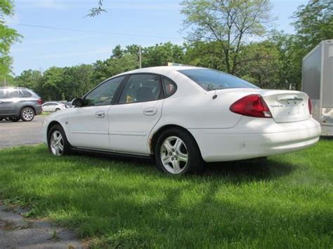 Purchase Used 2001 Ford Taurus Sel Sedan Vibrant White With Leather
