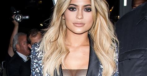 Kylie Jenner Reveals Her Trick To Getting Amazing Cleavage