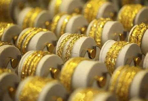 182 ถนนอัษฎางค์ ตำบลในเมือง อำเภอเมือง จังหวัดนครราชสีมา 30000. สรรพากรขู่ร้านทอง 1 พันราย ไม่เข้าระบบถูกฟันฟอกเงิน