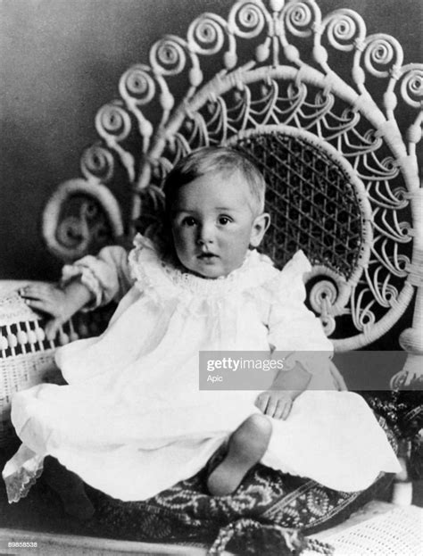 American Producer Walt Disney As A Child 1 Year Old In 1902 News