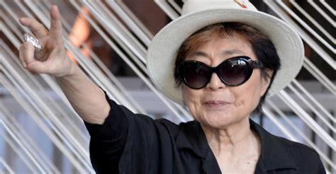 La Culpa De Todo La Tiene Yoko Ono - CRITICARTE: Cómo llamarse Yoko Ono y pensar que todos los demás son