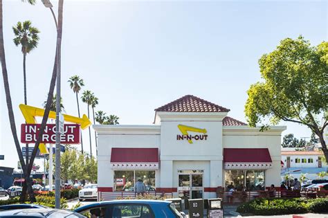 In N Out Burger Hollywood The City Lane