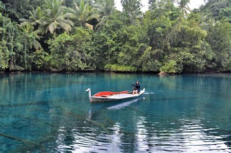 Danau Paisupok Si Bening Permata Banggai Kepulauan Sulawesi Tengah
